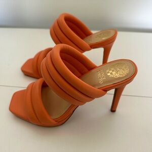 Vince Camuto Eluinsa Womens Leather Slip On Heels ( Melone Puffy Mule)